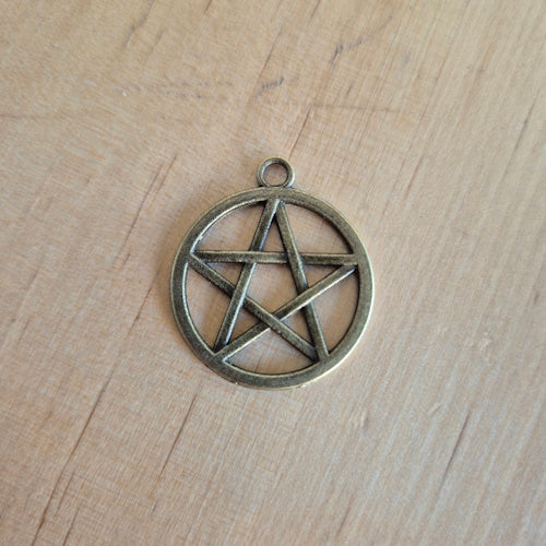 Hangertje Pentagram koperkleurig