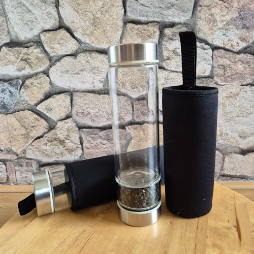 zwarte obsidiaan edelsteen waterfles