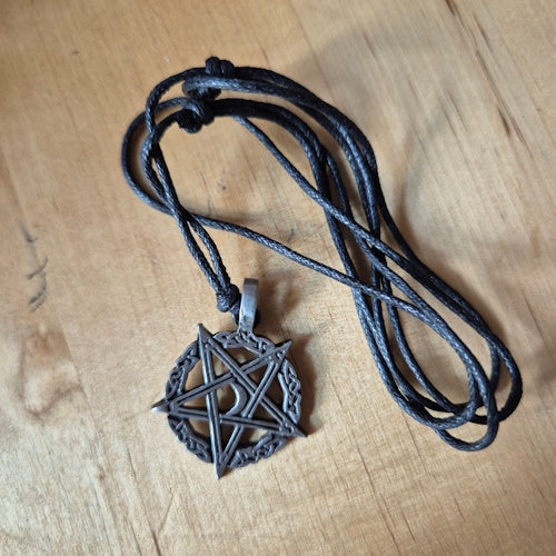 Hangertje  pentagram