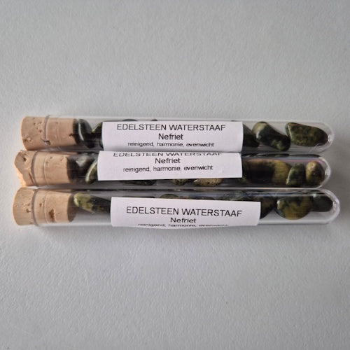 Nefriet edelsteen waterstaaf