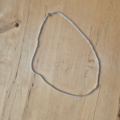 Zilverkleurige ketting 45cm